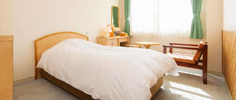 Hotel Takachiho Bagian luar foto